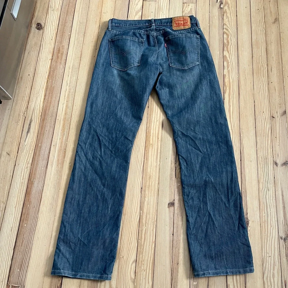 Levis 514 Straight Fit Mens Jeans 32x34 Medium Blue Wash Denim‎ casual comfort